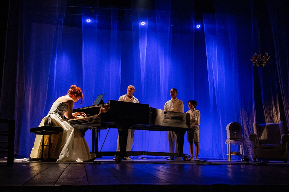 Esencia Guastavino, tu corazón su casa" desembarca en Estudio Barnó - Rec Santa Fe